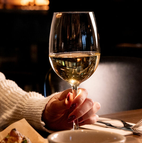 Liberty Hour White Wine 6 oz at Liberty Kitchen