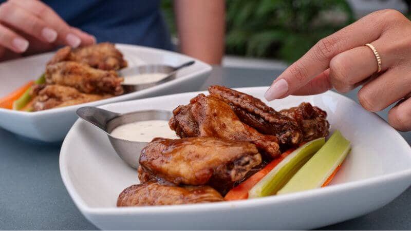 Wings at State & Main